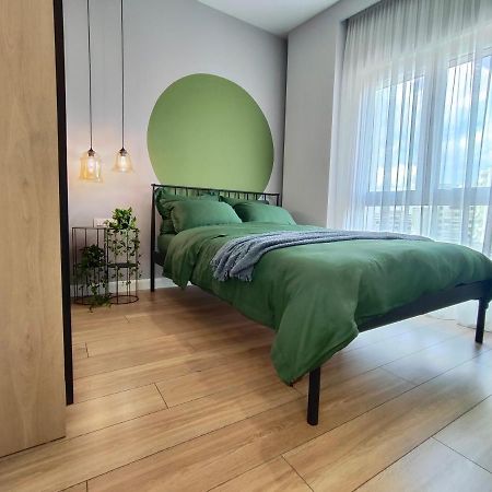 Modern Style 2Br-Apt - 10Min To Skanderbeg Square Apartment Tirana Exterior photo
