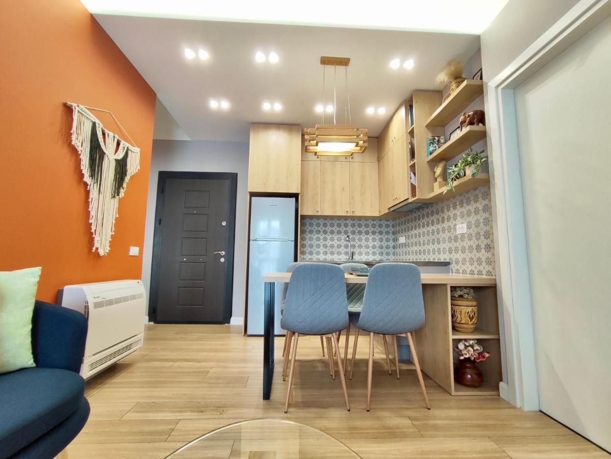 Modern Style 2Br-Apt - 10Min To Skanderbeg Square Apartment Tirana Exterior photo
