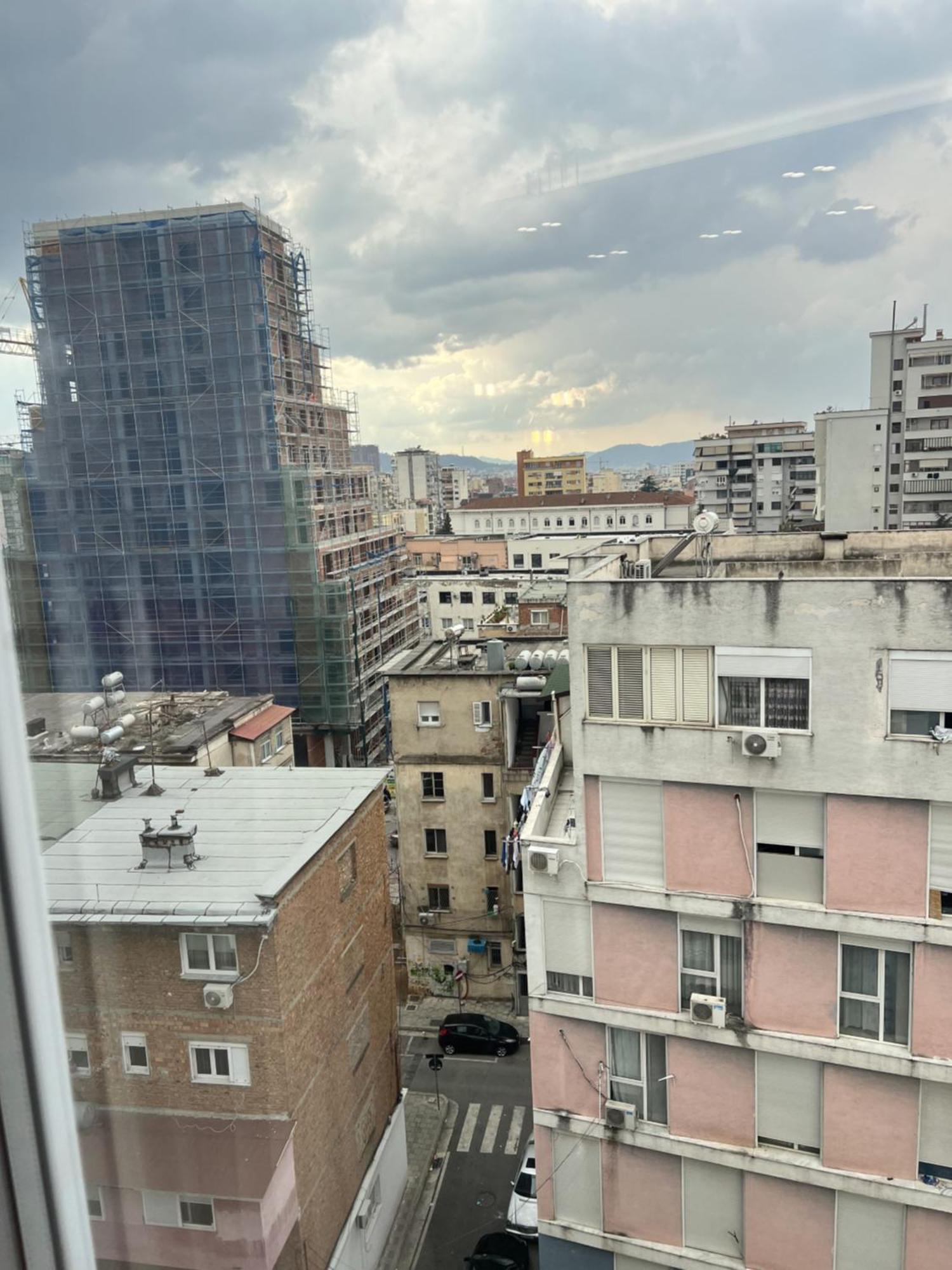 Modern Style 2Br-Apt - 10Min To Skanderbeg Square Apartment Tirana Exterior photo